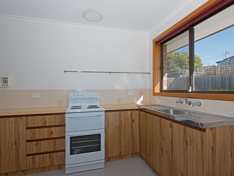 4/128 Main Road, Claremont TAS 7011