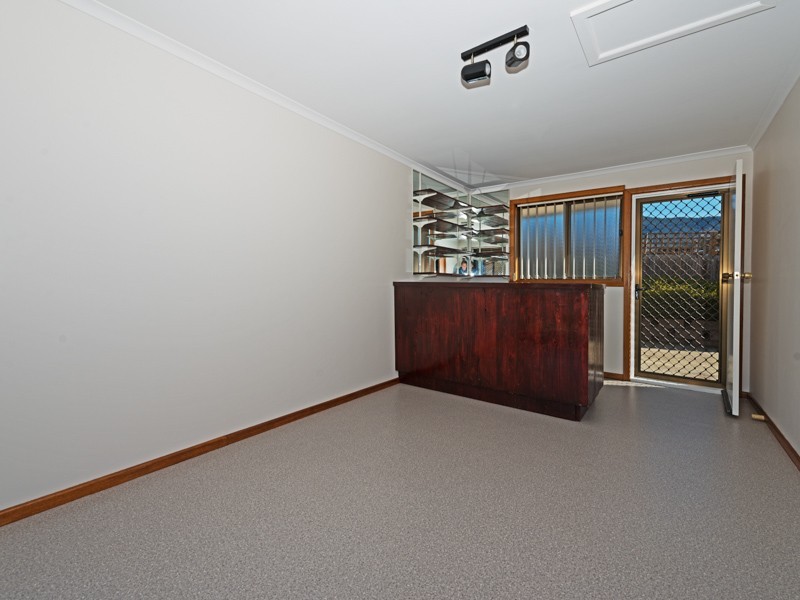 4/128 Main Road, Claremont TAS 7011