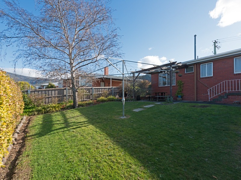 15 Illawarra Road, Glenorchy TAS 7010