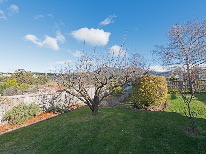 15 Illawarra Road, Glenorchy TAS 7010