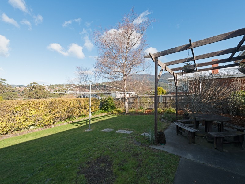 15 Illawarra Road, Glenorchy TAS 7010