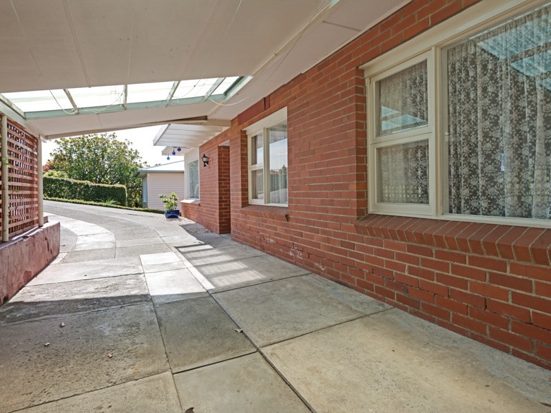 7 Kinarra Crescent, Chigwell TAS 7011