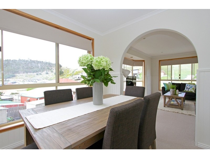 2/98 Marys Hope Road, Rosetta TAS 7010