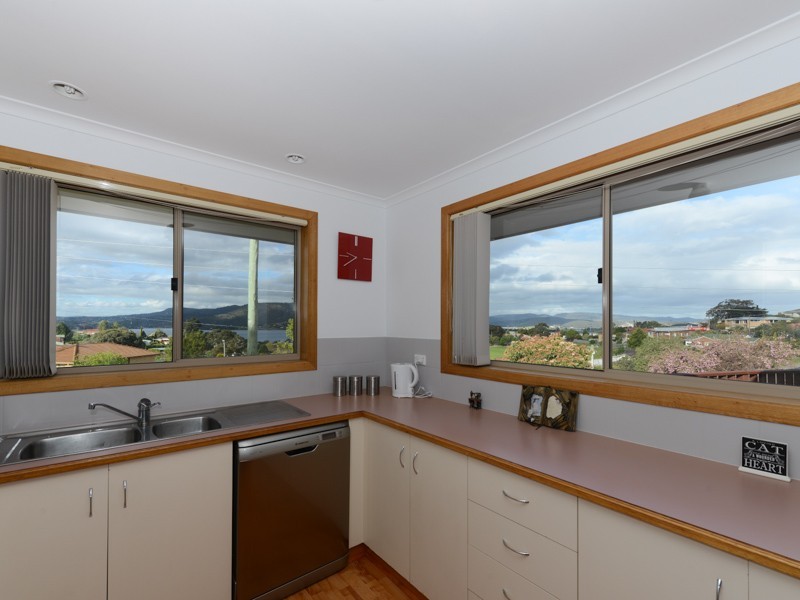 1 Taylor Court, Rosetta TAS 7010