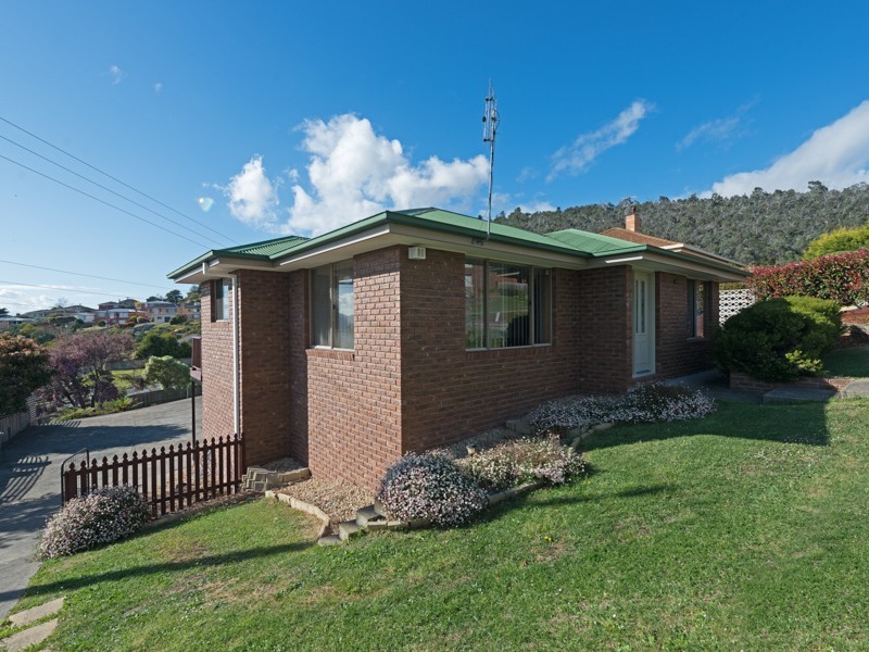 1 Taylor Court, Rosetta TAS 7010