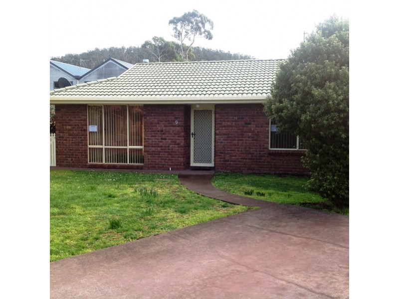 9/11a Charles Street, Orford TAS 7190