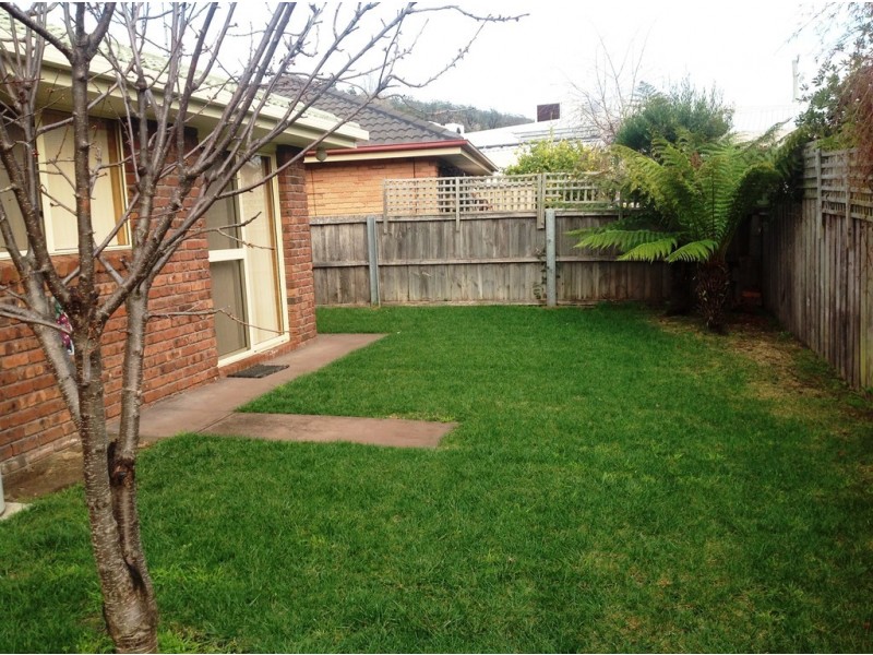 9/11a Charles Street, Orford TAS 7190