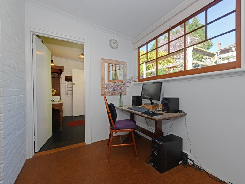 18 Paternoster Row, Hobart TAS 7000