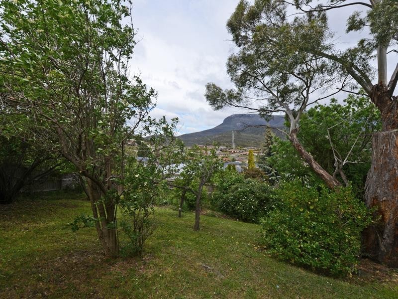 26 Dickson Street, Glenorchy TAS 7010