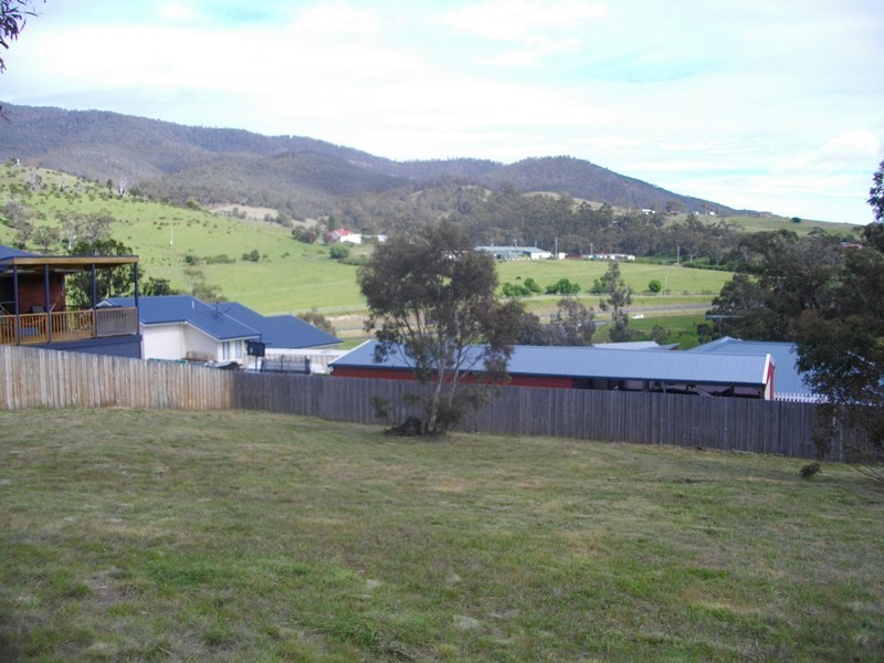 15 Mahoney Drive, Claremont TAS 7011