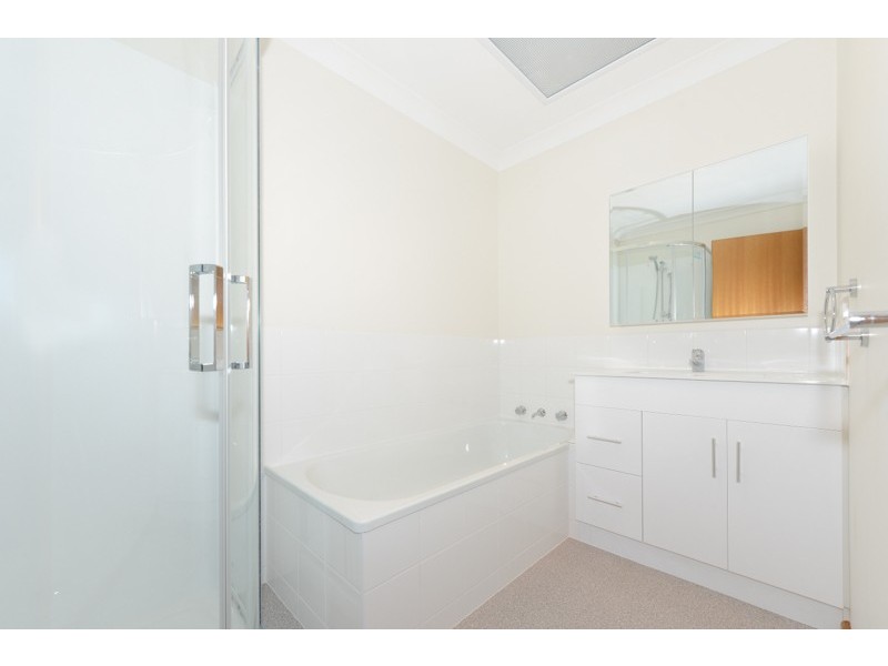 3/128 Main Road, Claremont TAS 7011