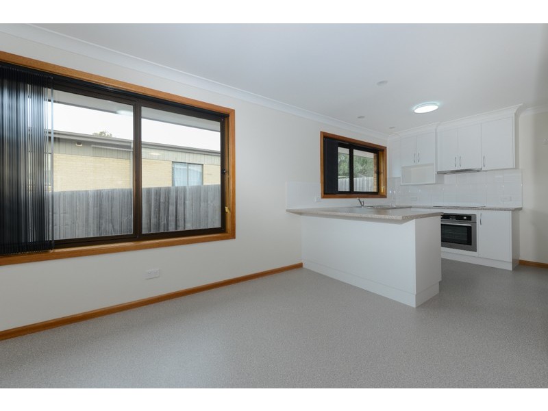 3/128 Main Road, Claremont TAS 7011