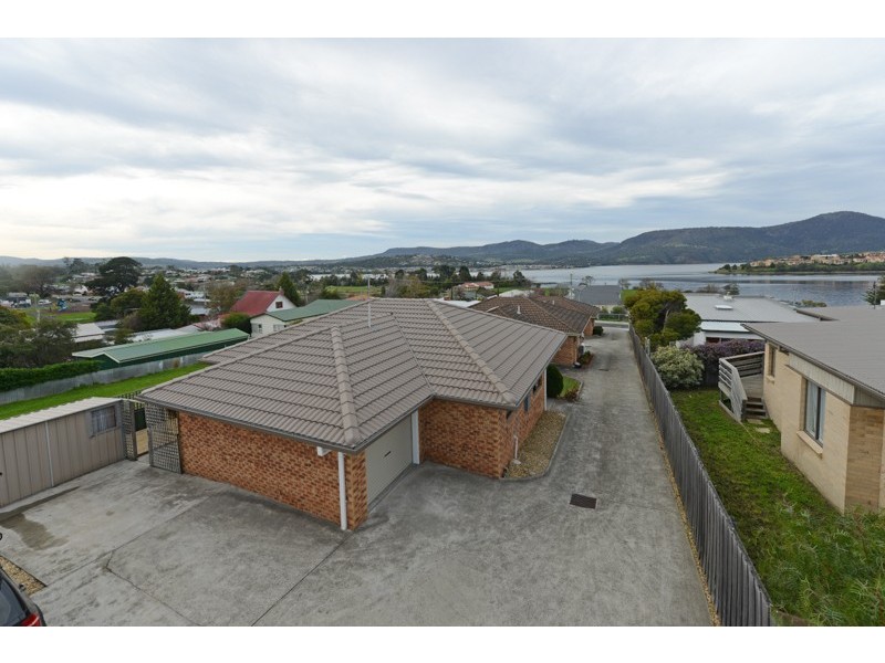 3/128 Main Road, Claremont TAS 7011