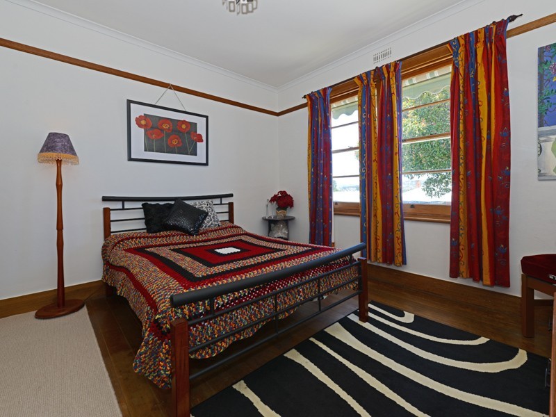 1 Amber Street, Claremont TAS 7011