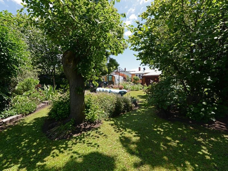 1 Amber Street, Claremont TAS 7011