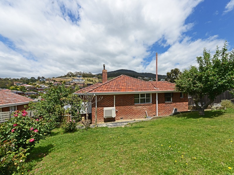 64 Berriedale Road, Berriedale TAS 7011