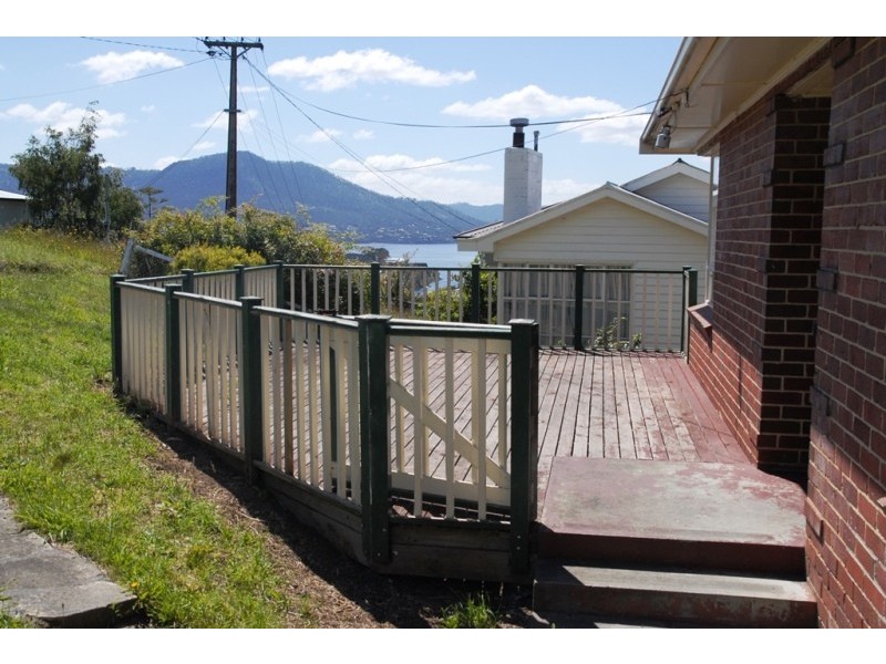 15 Tootonga Street, Chigwell TAS 7011