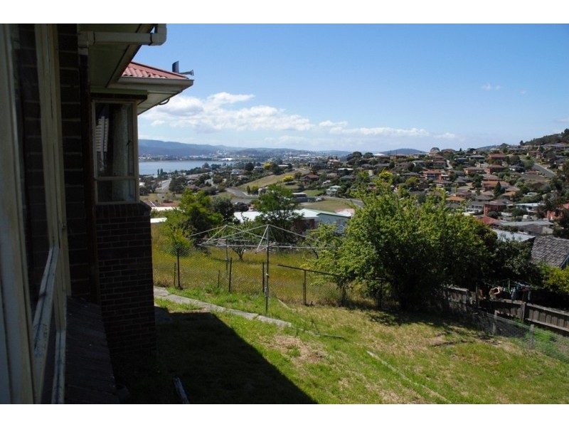 15 Tootonga Street, Chigwell TAS 7011