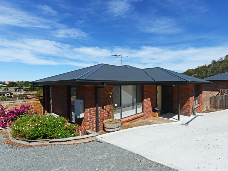 10 Redlands Drive, Rosetta TAS 7010