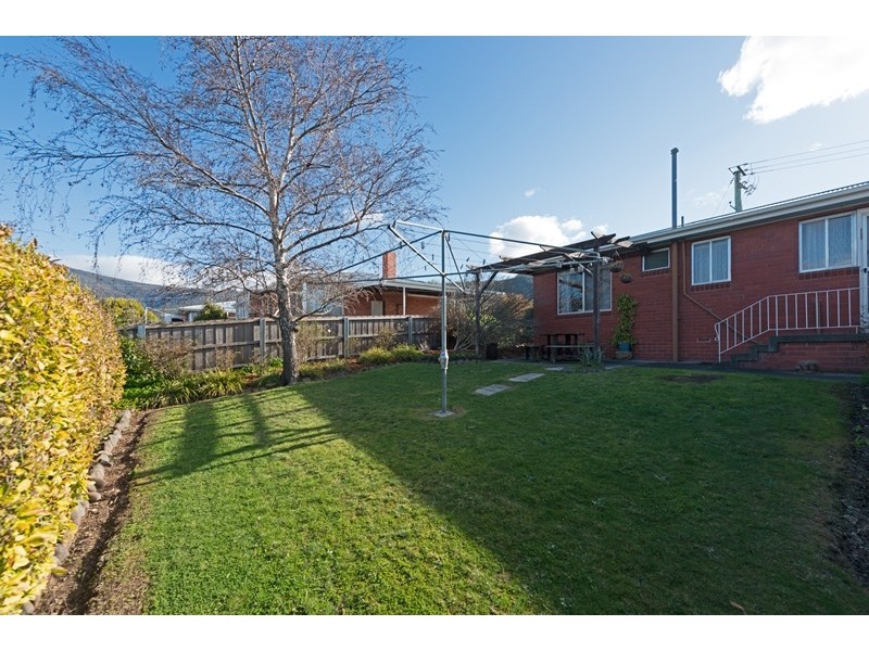 15 Illawarra Road, Glenorchy TAS 7010