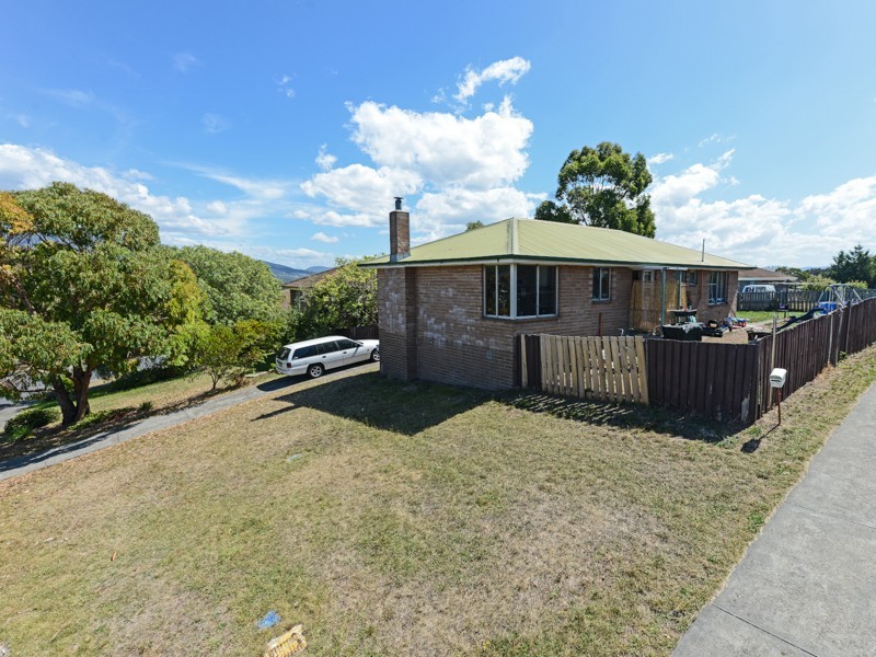 21 Briar Crescent, Gagebrook TAS 7030