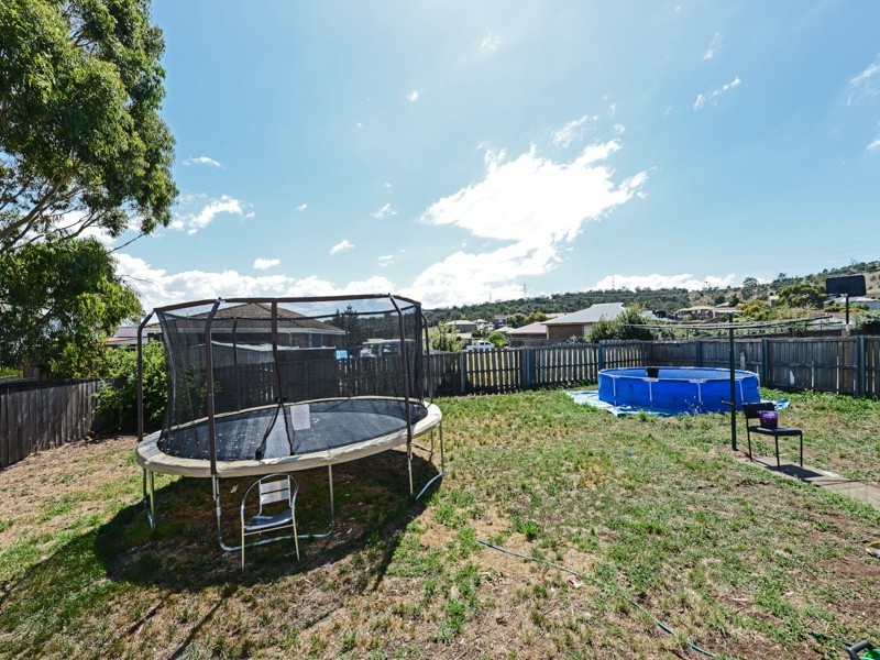 21 Briar Crescent, Gagebrook TAS 7030