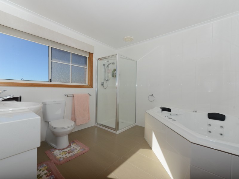 7 Argent Court, West Moonah TAS 7009