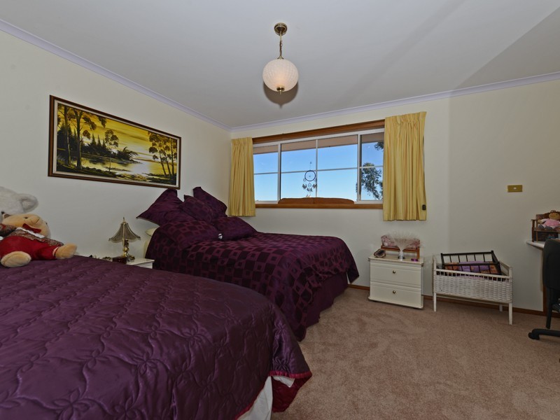 7 Argent Court, West Moonah TAS 7009