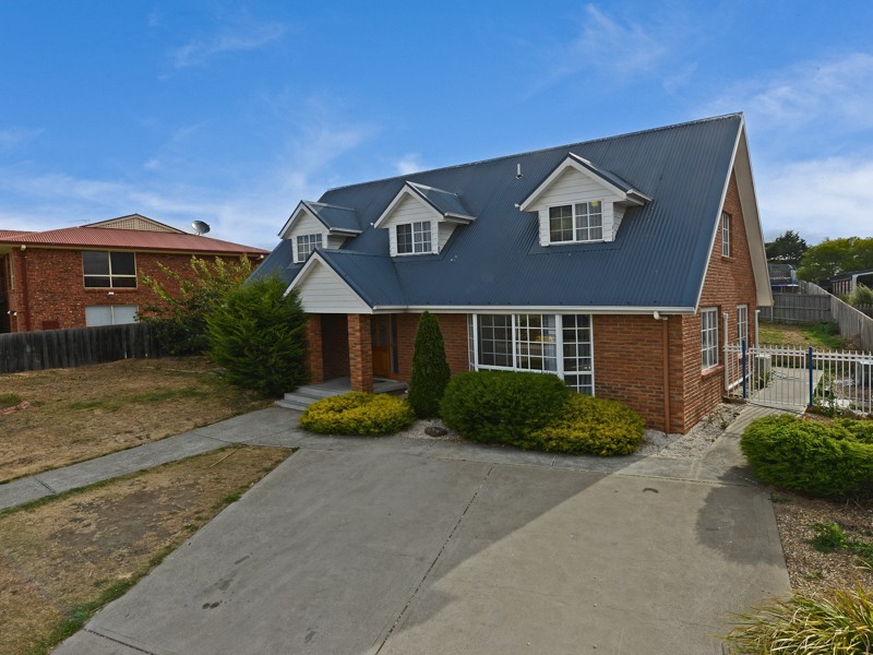 11 Magnolia Court, Brighton TAS 7030