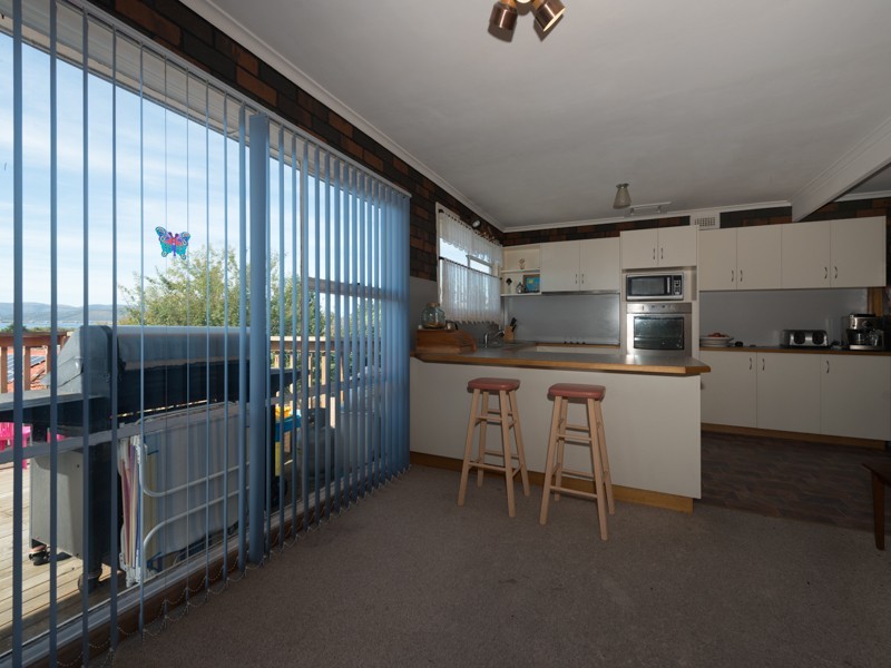 14 Kingswood Crescent, Berriedale TAS 7011