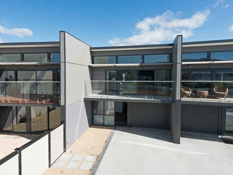 2/46 Riverway Road, Montrose TAS 7010