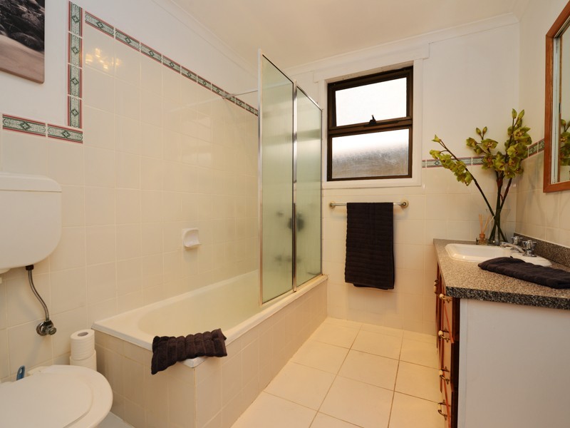 12 Charles Street, Moonah TAS 7009