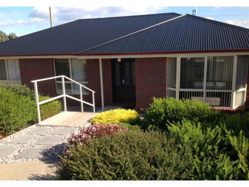 17 Caitlin Court, Midway Point TAS 7171