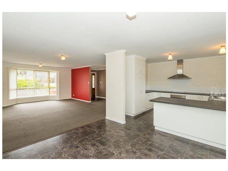 17 Caitlin Court, Midway Point TAS 7171