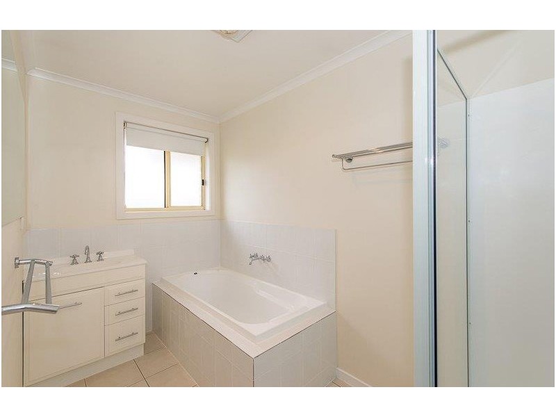17 Caitlin Court, Midway Point TAS 7171