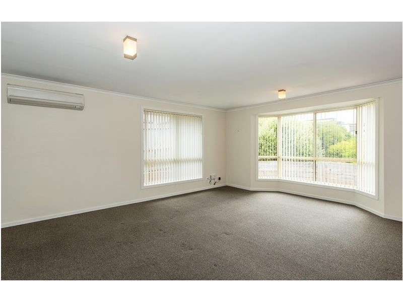 17 Caitlin Court, Midway Point TAS 7171