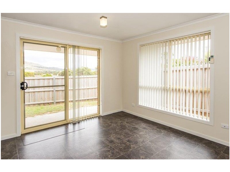 17 Caitlin Court, Midway Point TAS 7171