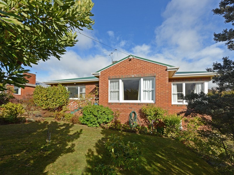 11 Addison Street, Rosetta TAS 7010