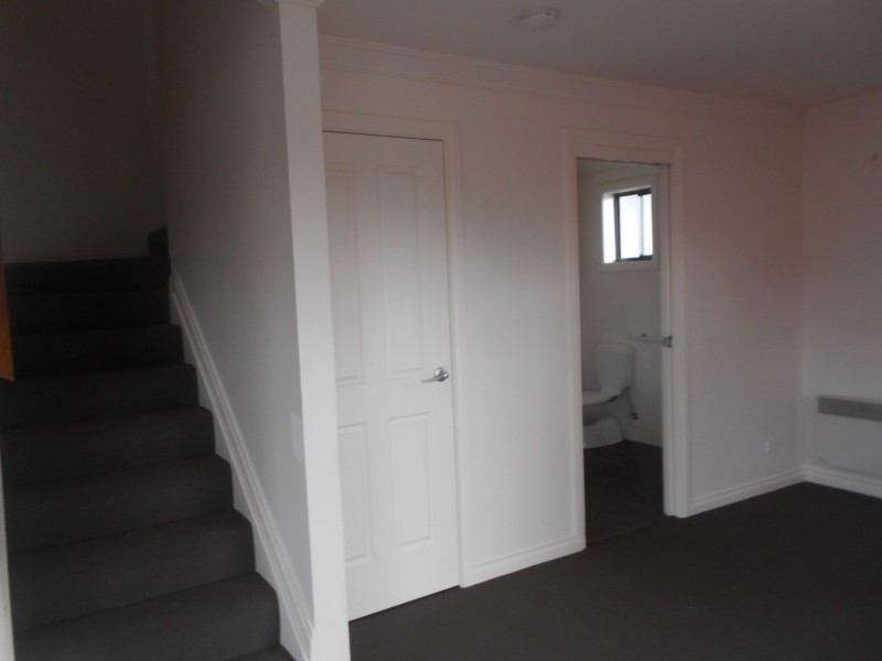 1/2 Chisholm Place, Glenorchy TAS 7010