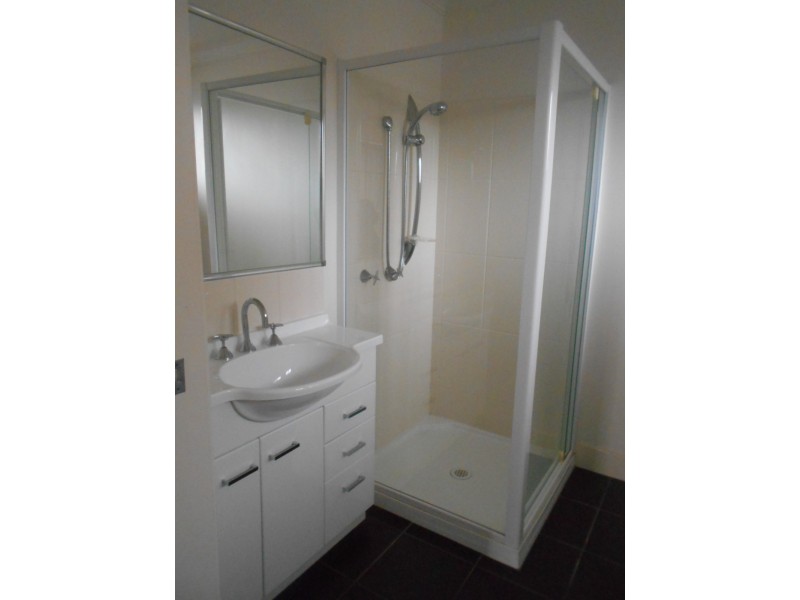 1/2 Chisholm Place, Glenorchy TAS 7010