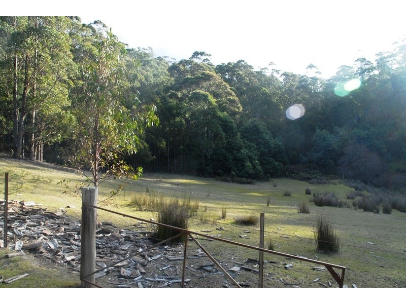 “Lone Pine” Church Road, Dromedary TAS 7030