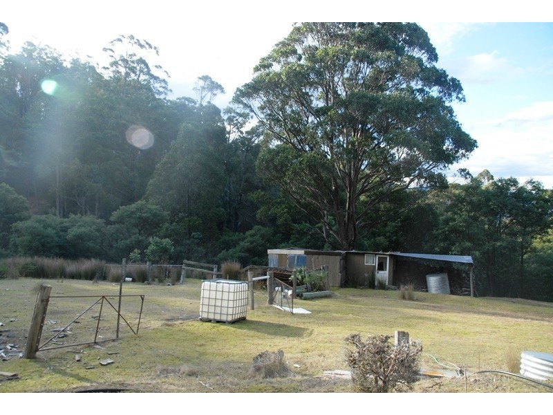“Lone Pine” Church Road, Dromedary TAS 7030