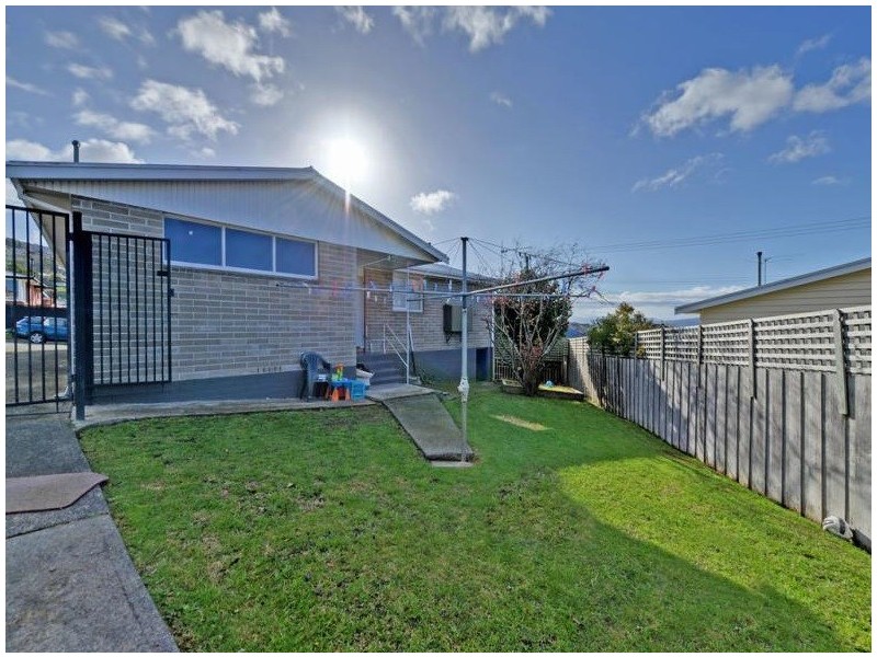 1 Anthony Place, Glenorchy TAS 7010