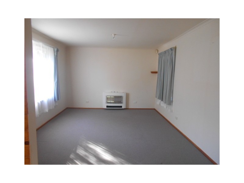 114 Tollard Drive, Rokeby TAS 7019