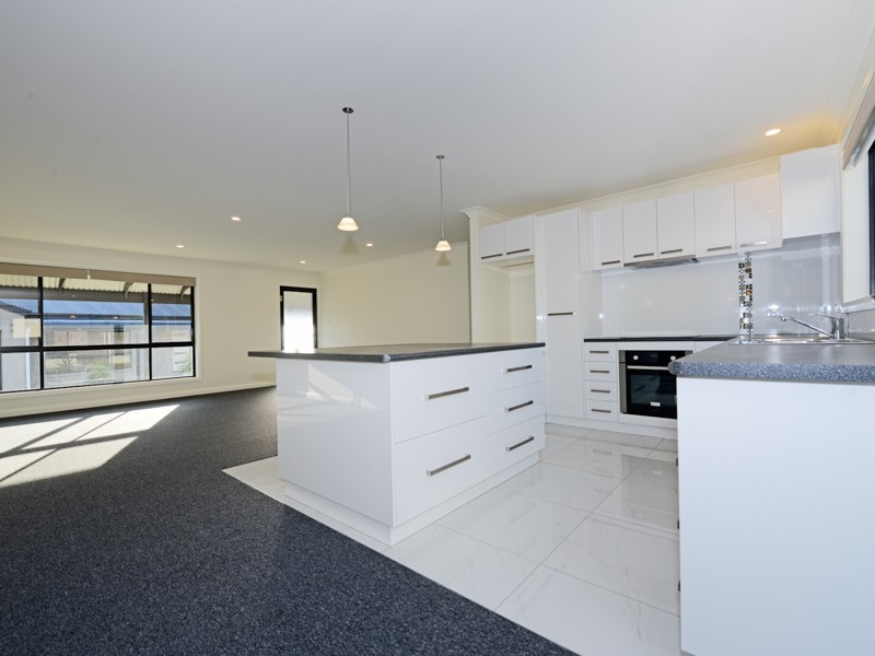 1/29 Henty Close, Old Beach TAS 7017