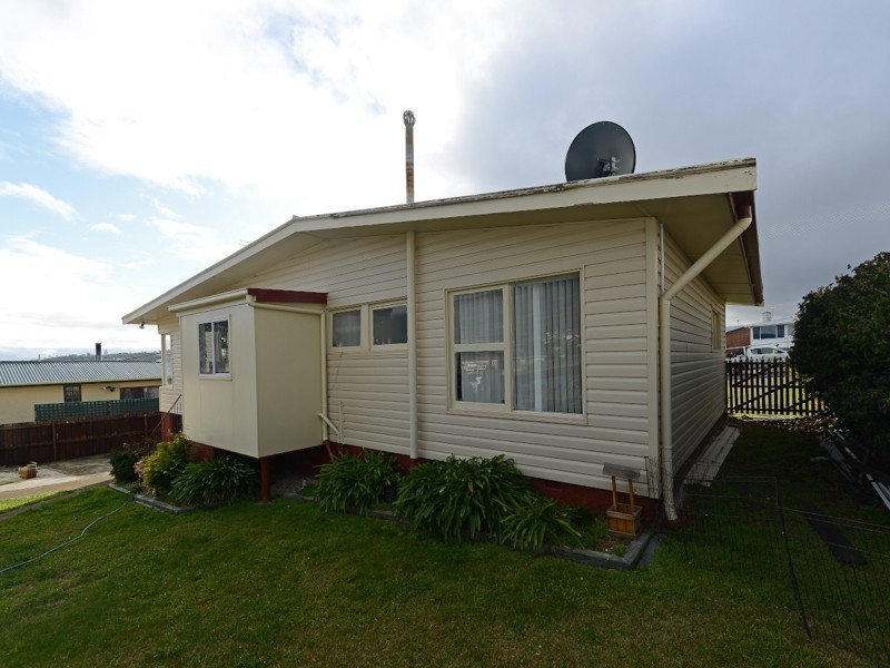 36 Centenary Crescent, Claremont TAS 7011