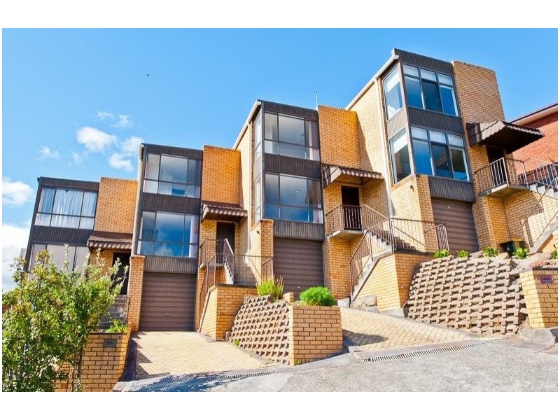2/1 Cleland Street, West Moonah TAS 7009