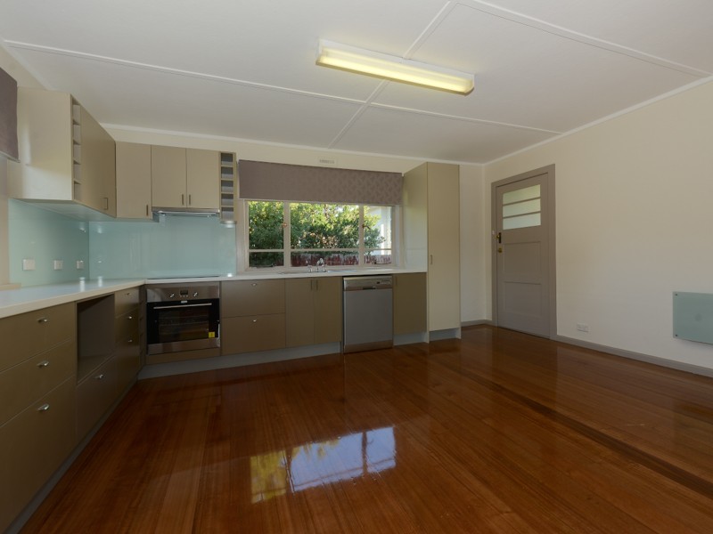 17 Windermere Beach Road, Claremont TAS 7011
