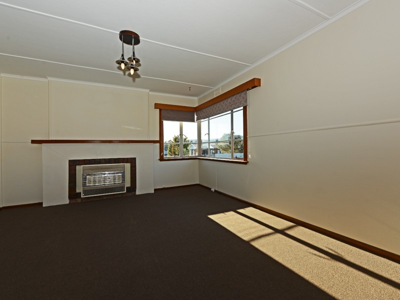 17 Windermere Beach Road, Claremont TAS 7011