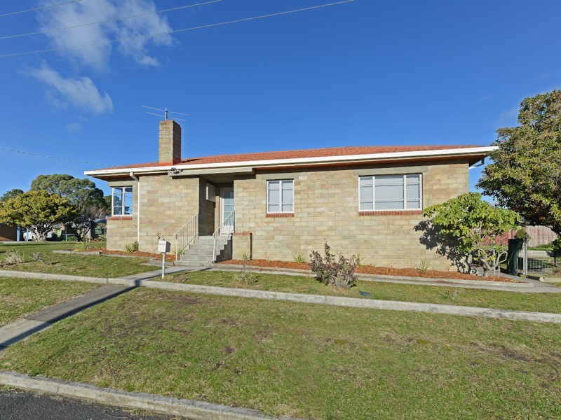 17 Windermere Beach Road, Claremont TAS 7011